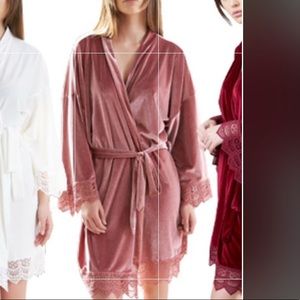 Pink velvet lace robe
